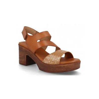 5627 - BDA
                SANDALIAS DE TACÓN