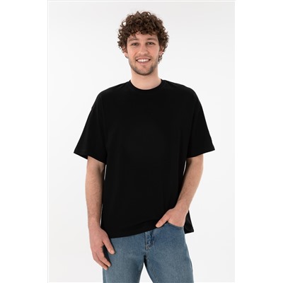 Erkek Oversize Fit Bisiklet Yaka Siyah Tişört