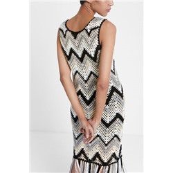 Vestido boho de ganchillo y flecos