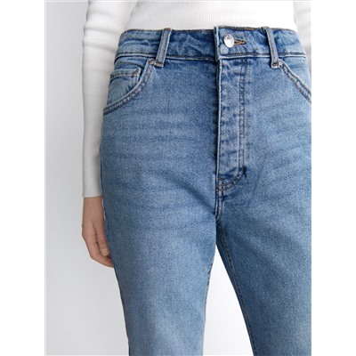 Jeans im Mom-Fit mit Elastanmischung