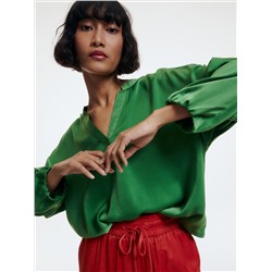 Bluse mit Volantärmeln