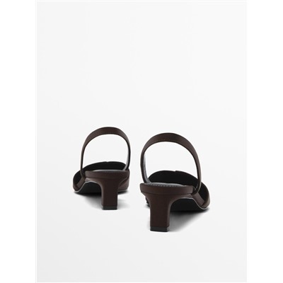 Heeled satin shoes