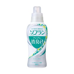 LION Кондиционер для белья Soflan Aroma Natural с натуральным ароматом цитруса и мяты, бутылка с крышкой-дозатором 550 мл.