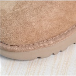 Зимние теплые замшевые короткие ботинки с нескользящей подошвой