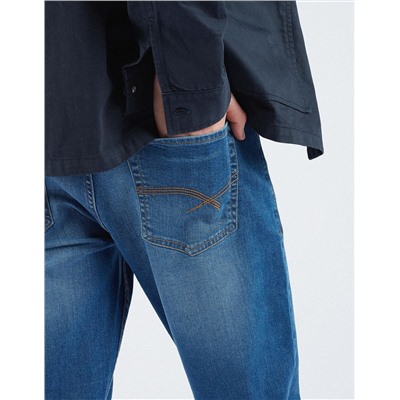Vaqueros slim fit con lavado