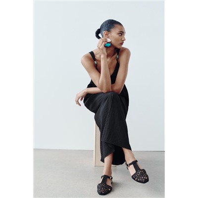 FLAT CAGE SANDALS