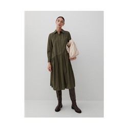Kleid mit weitem Rüschensaum