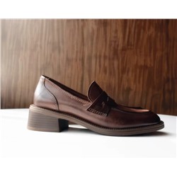 Женские туфли из натуральной кожи