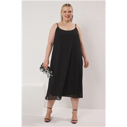 Trendyol Curve Siyah Düz Yırtmaçlı Maxi Piliseli A-line Esnek Örme Elbise TBBSS25AH00128