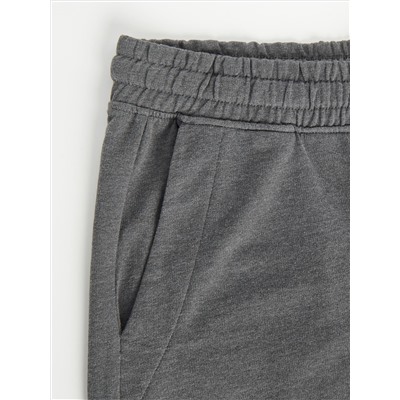 Basic-Sweatshorts