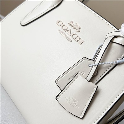 Coa*ch Andre*a - изысканные мини-сумочки. Новинка