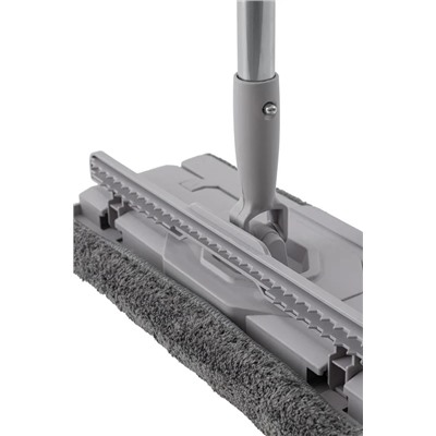 Fiona Latched Mop - Soft Gray