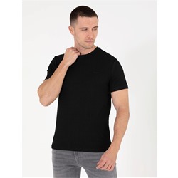Siyah Slim Fit Jakarlı Bisiklet Yaka Tişört
