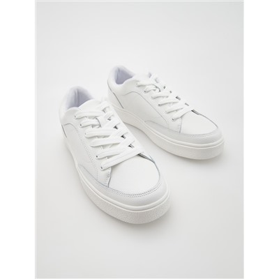 Leder-Turnschuhe