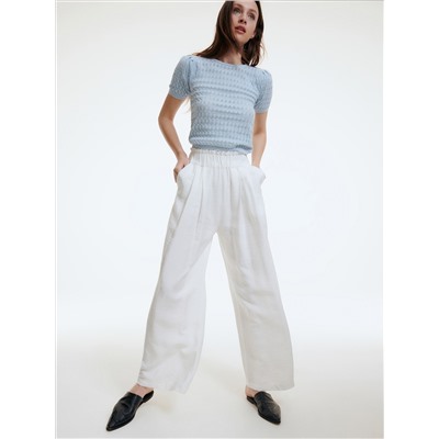 Bluse mit Lochstickerei