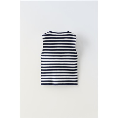 STRIPED BUTTONED TOP