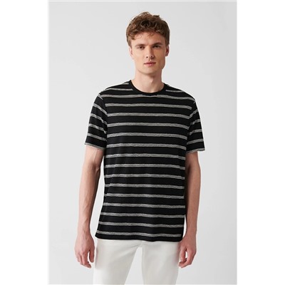 Avva Erkek Siyah Bisiklet Yaka Ütü Gerektirmeyen Çizgili Comfort Fit Rahat Kesim T-shirt A31y1144 A31Y1144