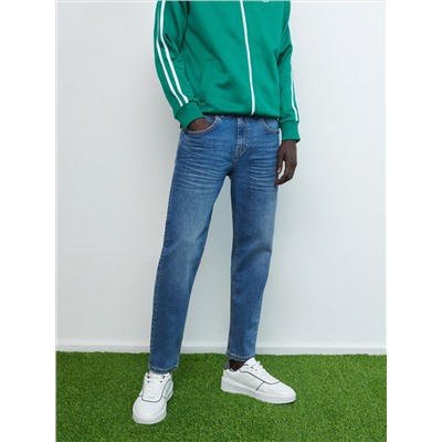 Jeans im Carrot-Fit mit schmalem Bein