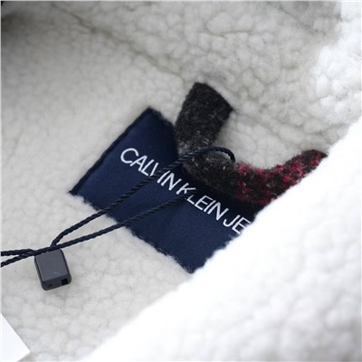 Женская куртка рубашка с шерпой внутри  CALVIN KLEI*N ОРИГИНАЛ!