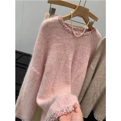 Очень красивый легкий женский пуловер из смесовой шерсти