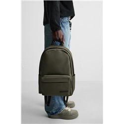 MOCHILA ENGOMADA