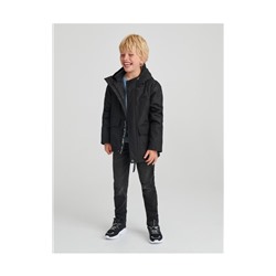 Gefütterte Jacke mit Kapuze