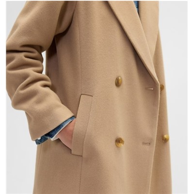 Relaxed Topcoat