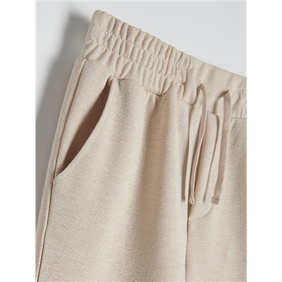 Schlichte Shorts im Baggy-Fit