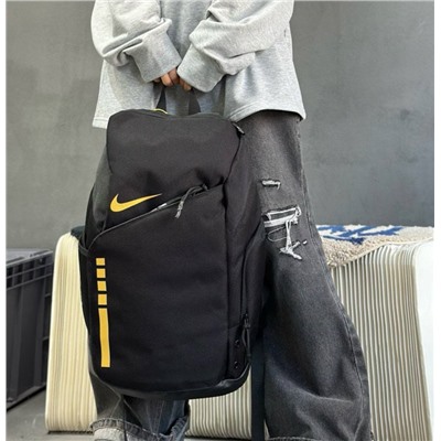 Большой спортивный рюкзак из линейки Nik*e Elite