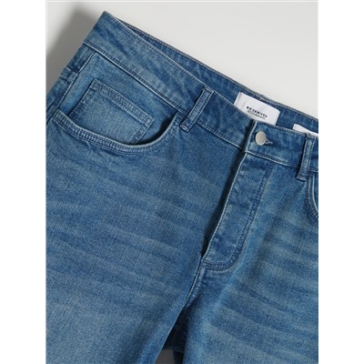 Shorts aus Denim im Slim-Fit