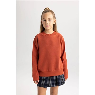 Defacto Kız Çocuk Oversize Fit Bisiklet Yaka Içi Yumuşak Tüylü Kalın Sweatshirt Kumaşı Sweatshirt B1976A823AU