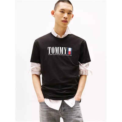 Tommy Jeans Retro Flag Logo T-Shirt