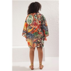 Çok Renkli Tropikal Desenli Kuşaklı Mini Dokuma Büyük Beden Kimono&Kaftan TBBSS25DE00004