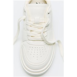 MINIMALIST LACE-UP SNEAKERS