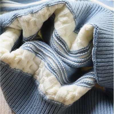 Вязанный свитер для мальчиков