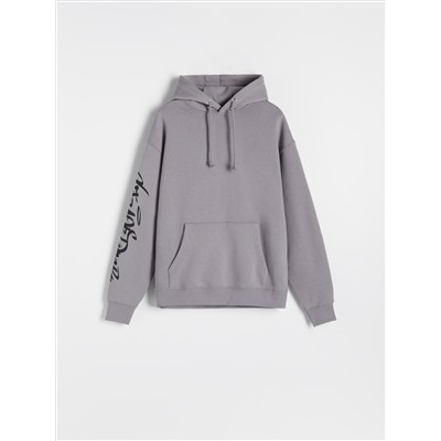 Hoodie mit künstlerischem Druck