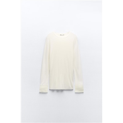 TOP WITH SHIRT CUFFS AND BUTTONS