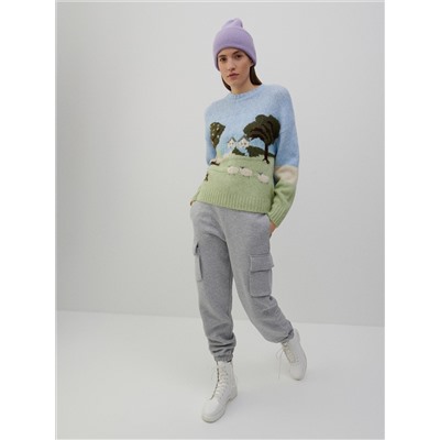 Trousers with cargo pockets
