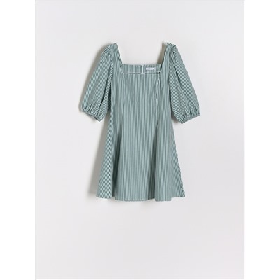Gestreiftes Minikleid