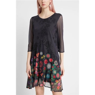Vestido multicapas floral