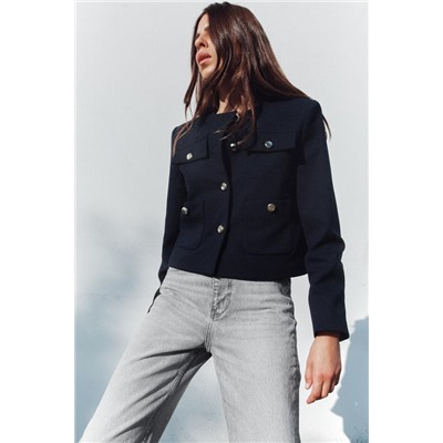 SHORT BLAZER WITH GOLDEN BUTTON DETAIL