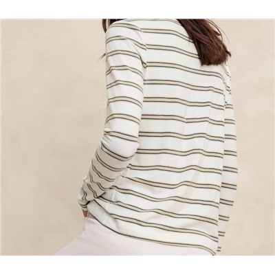 Timeless Turtleneck Top