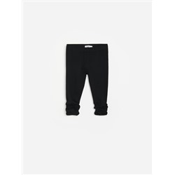 Leggings mit gerafften Säumen