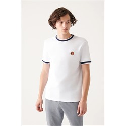 Avva Erkek Beyaz %100 Pamuk Bisiklet Yaka Dokulu Marine Baskılı Standart Fit Normal Kesim T-shirta31y1034 A31Y1034
