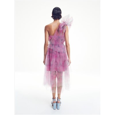 Asymmetrisches Kleid