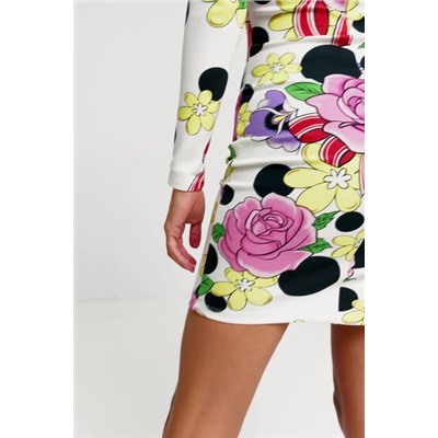 Vestido corto elástico flores