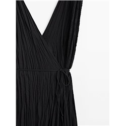 Vestido cruzado plisado