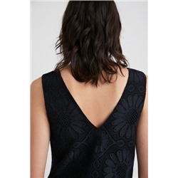 Vestido mini encaje