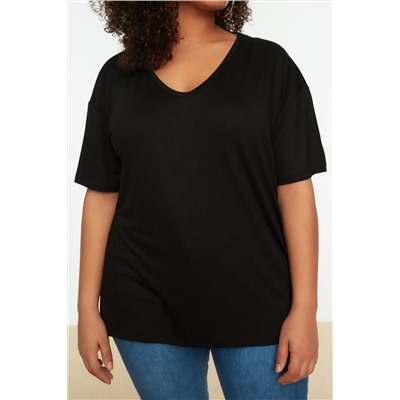 Siyah Yaka Detaylı Örme T-Shirt TBBSS22TS0877