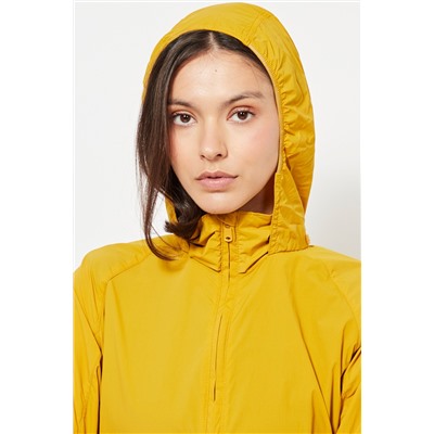 Chaqueta con capucha - Mostaza